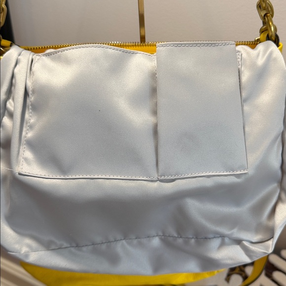 Coach Soft Pebble Golden Yellow Leather shoulder/Crossbo Gold hardware, hang tag - Picture 12 of 14